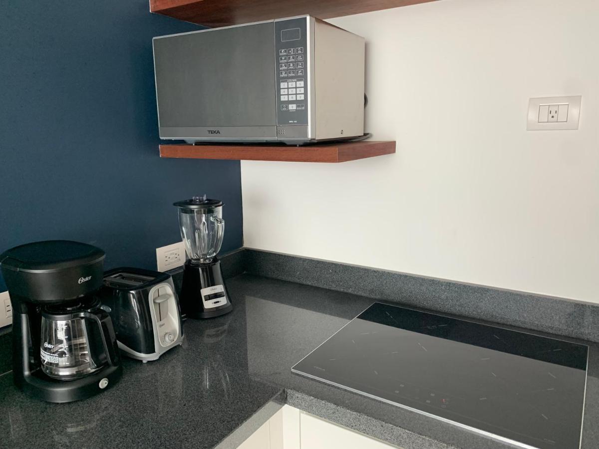**stunning **brand New Apart On 5th Ave Playa del Carmen