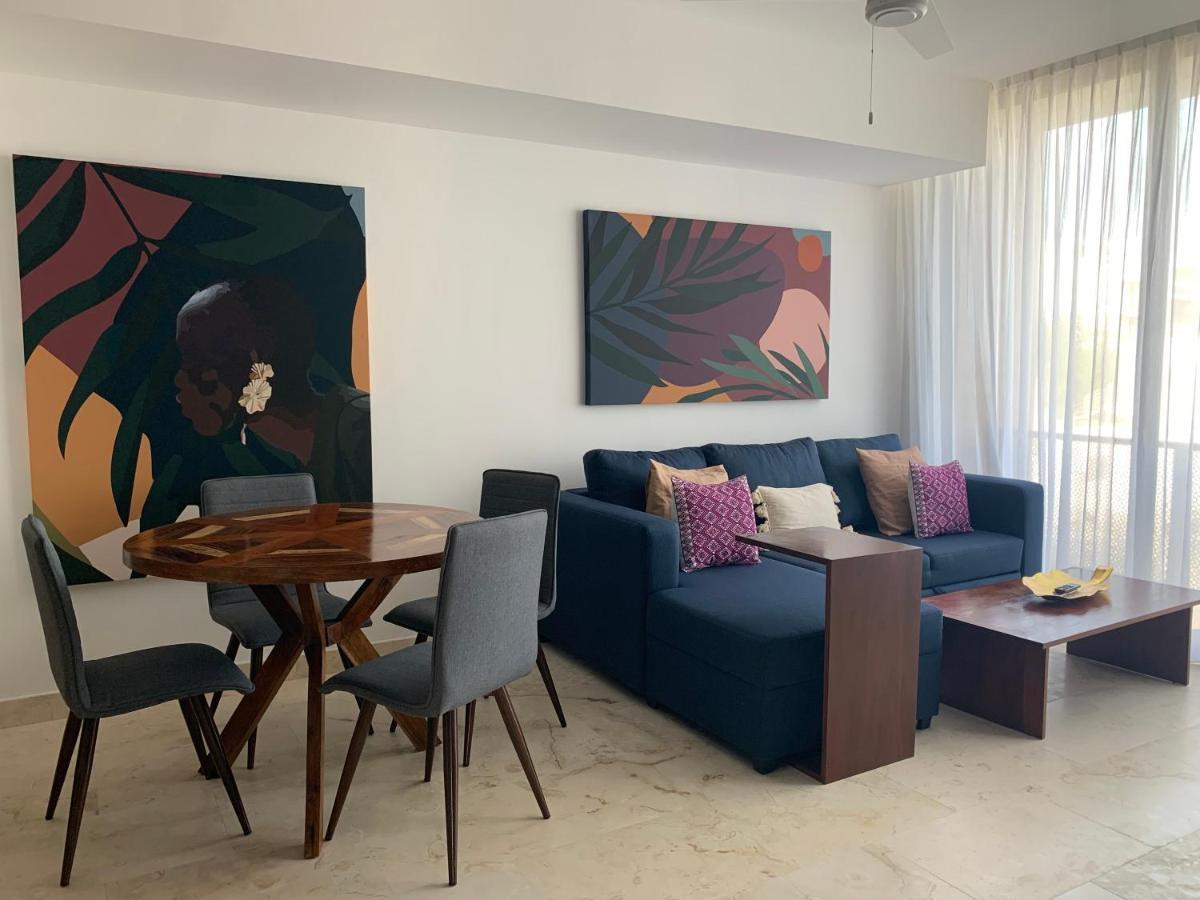 **stunning **brand New Apart On 5th Ave Apartamento