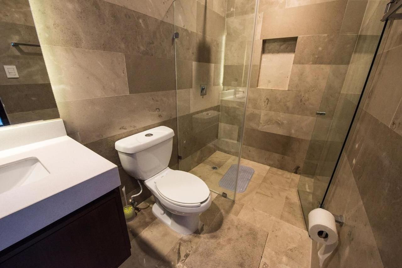 **stunning **brand New Apart On 5th Ave * Playa del Carmen
